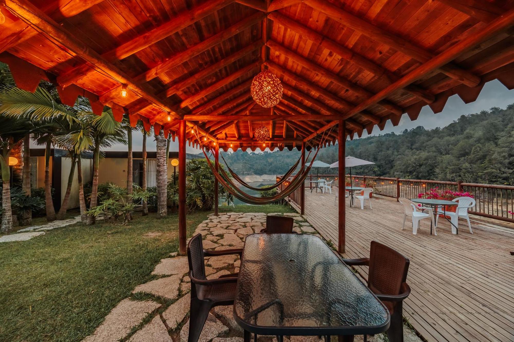Hotel Pietrasanta Guatapé Екстериор снимка