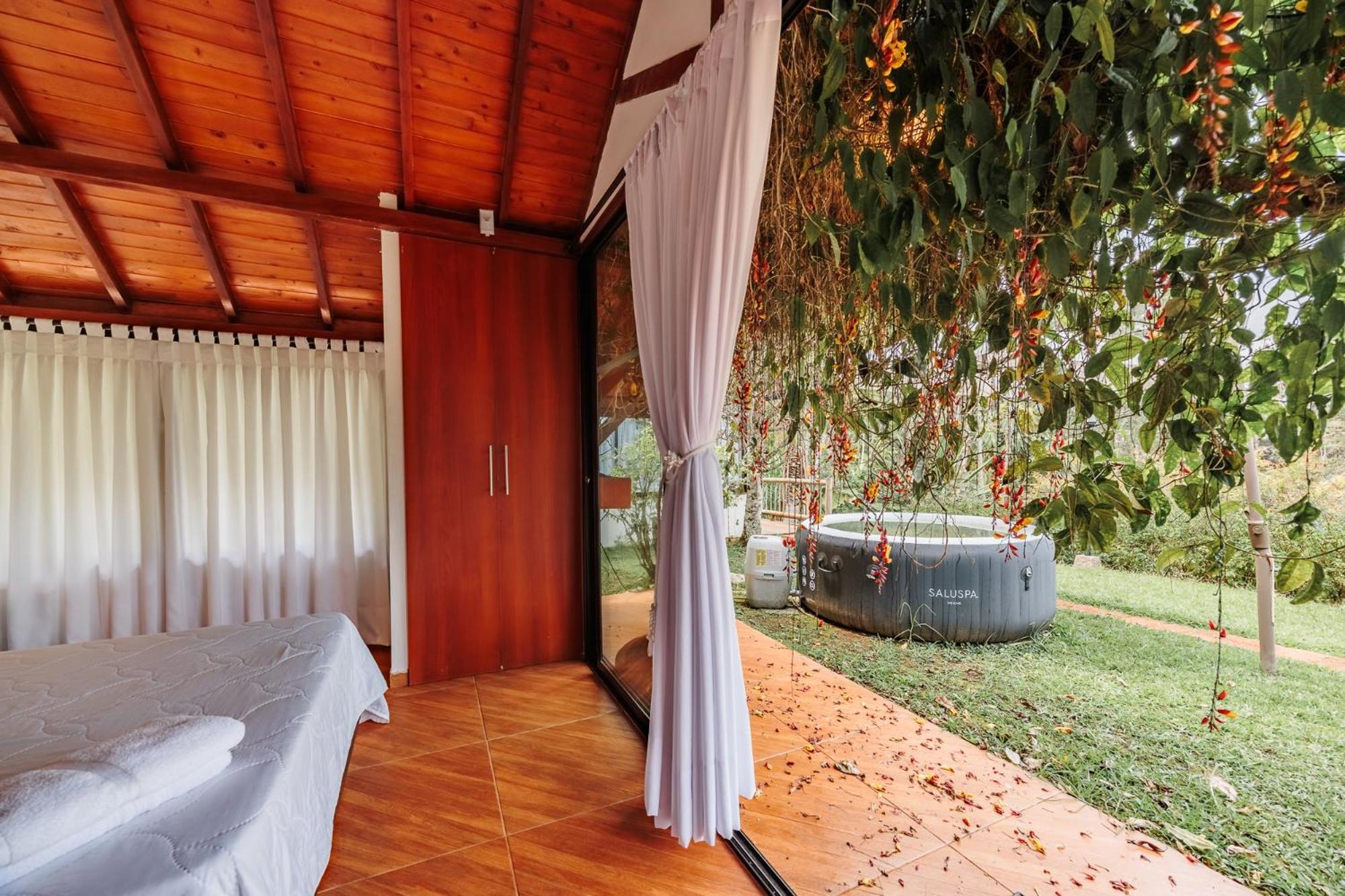 Hotel Pietrasanta Guatapé Екстериор снимка